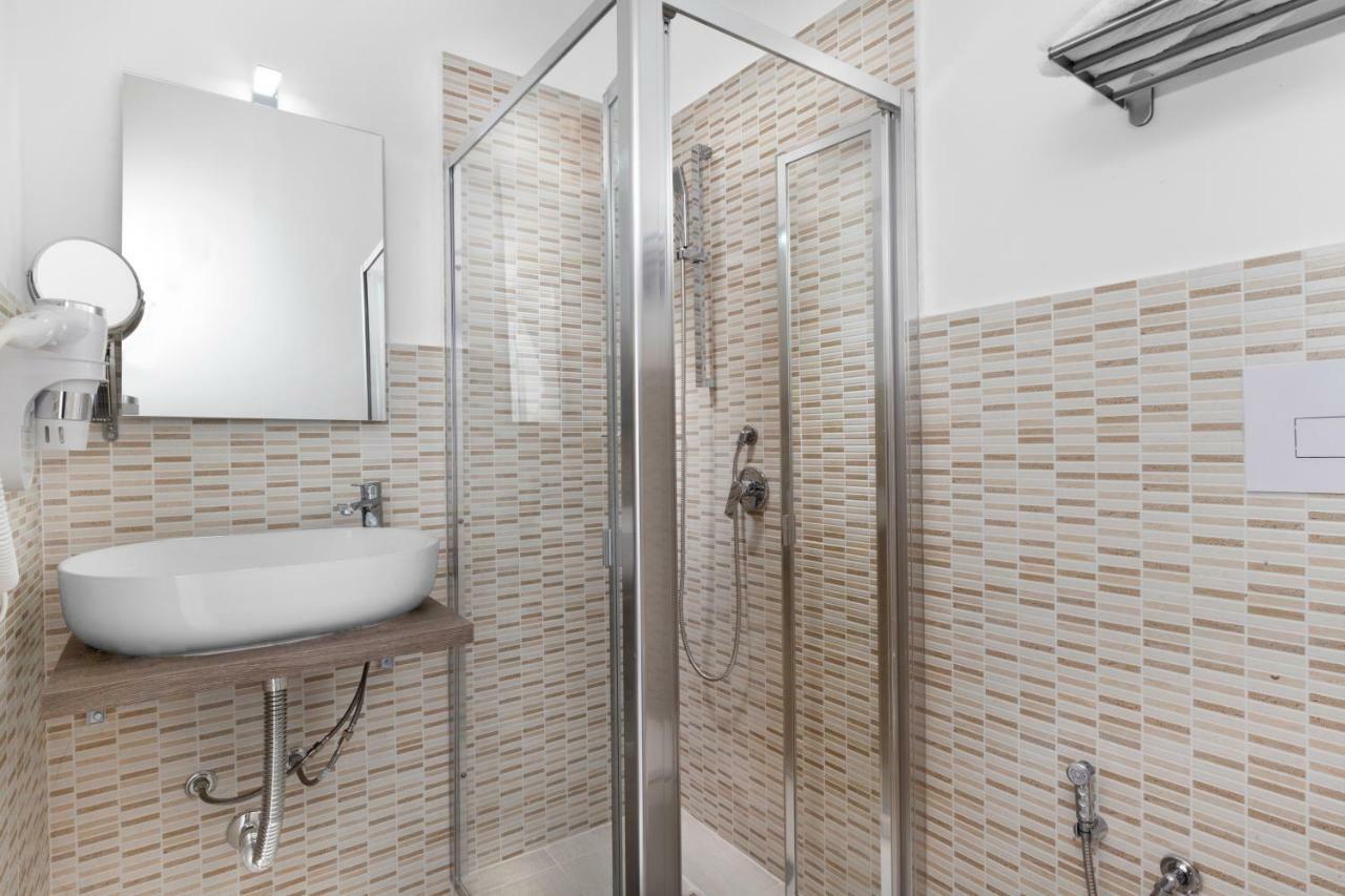 Rainbow Napoli Bed & Breakfast Екстериор снимка
