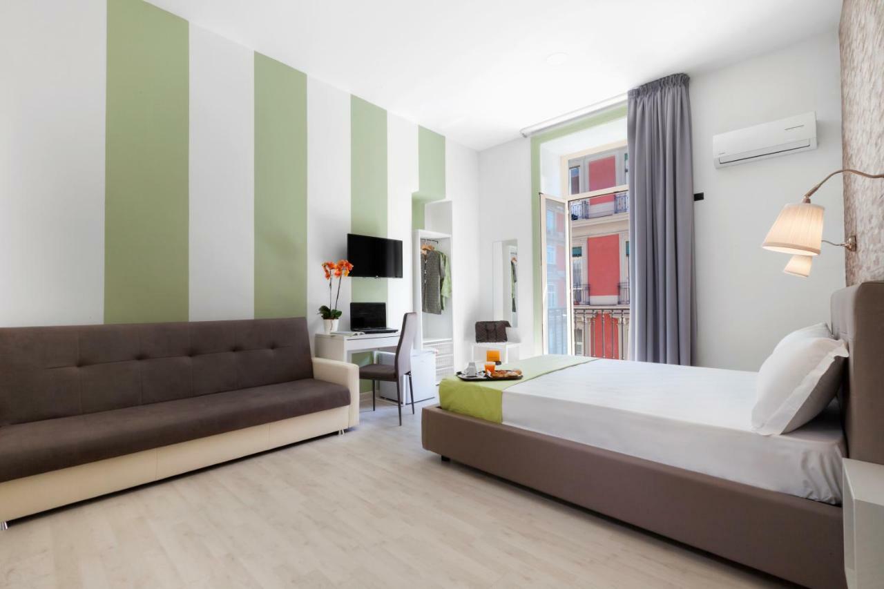 Rainbow Napoli Bed & Breakfast Екстериор снимка