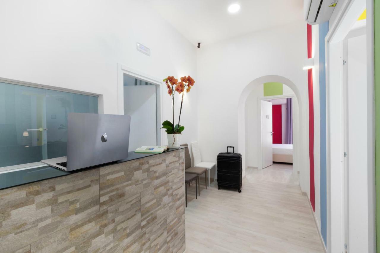 Rainbow Napoli Bed & Breakfast Екстериор снимка